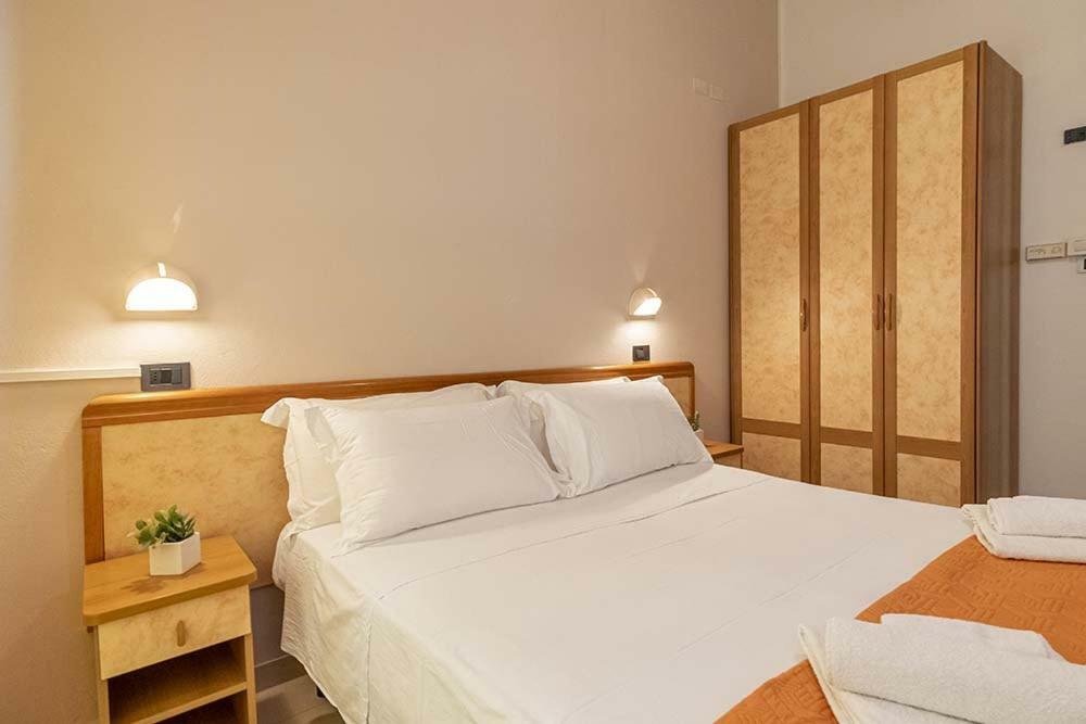 Oasi Del Mare Hotel Rimini Luaran gambar